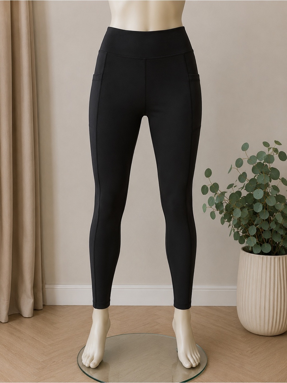 Women’s Athletex Performance Leggings – Size M – Like New